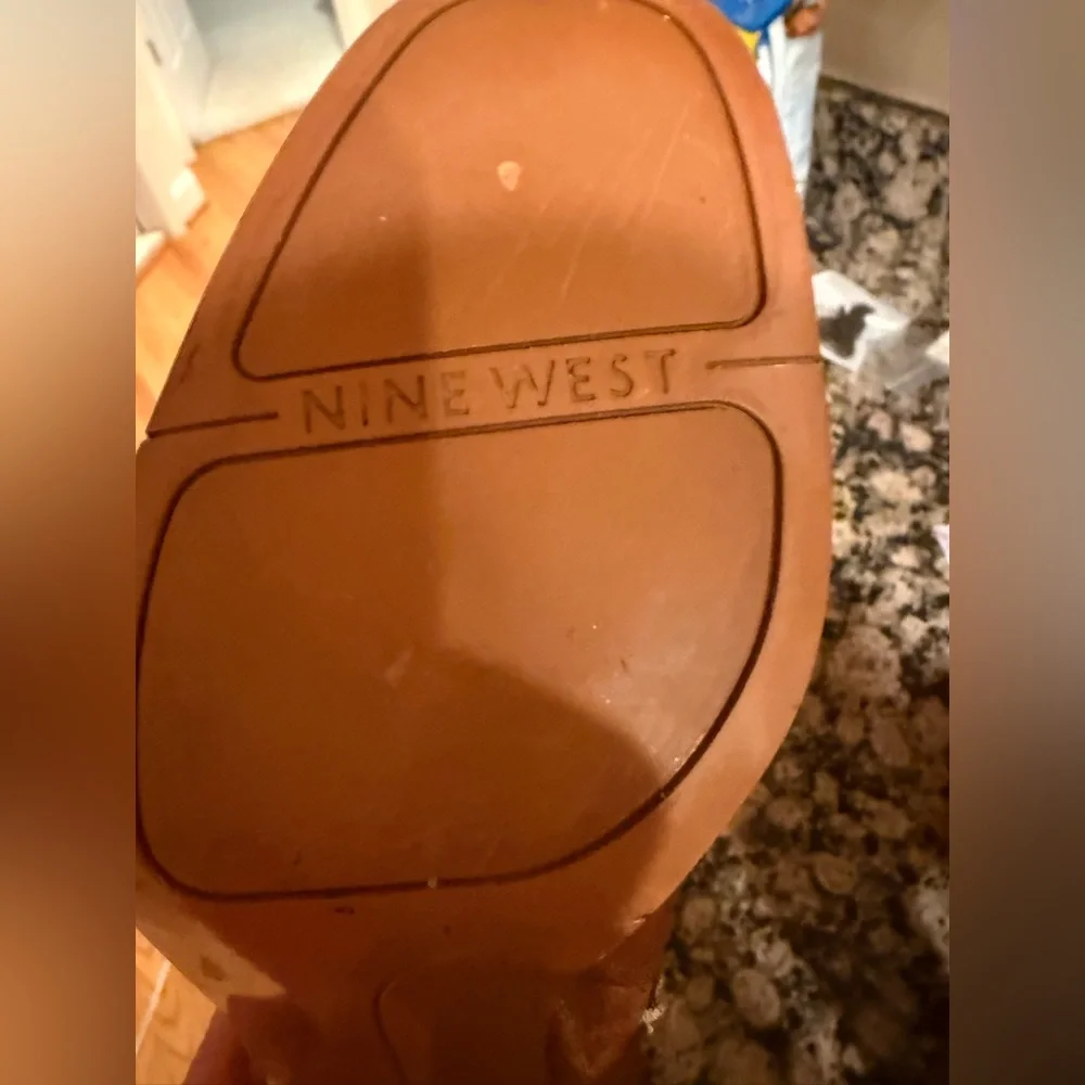 Nine West Vintage Leather Chestnut Ankle Booties